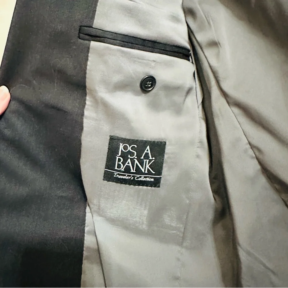 Jos A Bank Tailored Fit Travelers 100% Wool Dark Grey Blazer Sport Jacket 38L